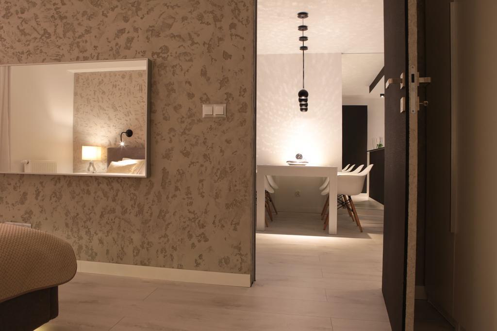 Super-Apartamenty VIP Poznan Bagian luar foto