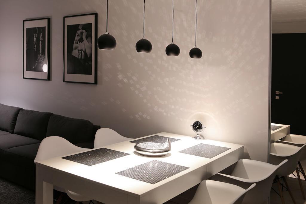 Super-Apartamenty VIP Poznan Bagian luar foto