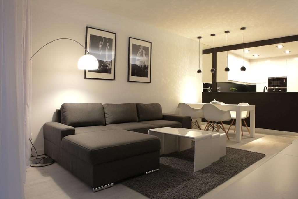 Super-Apartamenty VIP Poznan Bagian luar foto